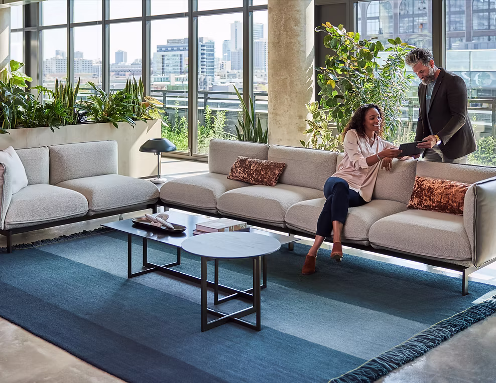 Chicago-Showroom-Lounge-Collaborative-Daymora-Lifestyle (1)